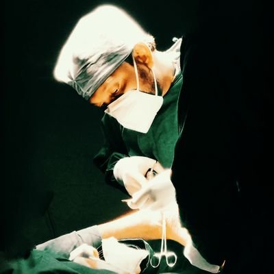 Joint replacement and Sports Medicine Orthopedic Surgeon 🇮🇳, Transitioning into NHS 🇬🇧 | Gamer Techwiz | Creator |Gymer |Freethinker | CSK 💛 | Rooted 🌳