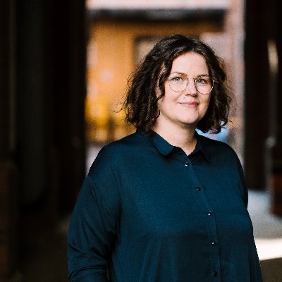 A_Oechslen's profile picture. Researcher at @IRSErkner, PhD at @unihh.
I am interested in multiple forms of #work in a #digitalised world, #feminist and #ethnographic research approaches.