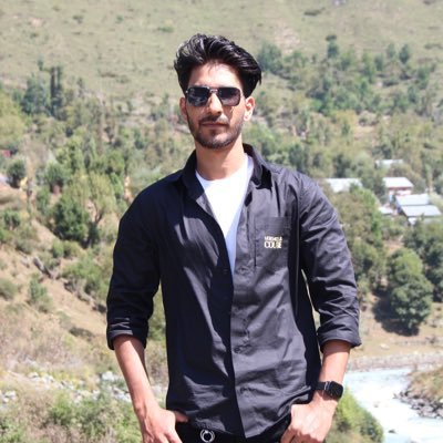 brayees321's profile picture. Love all,trust a few,do wrong to none