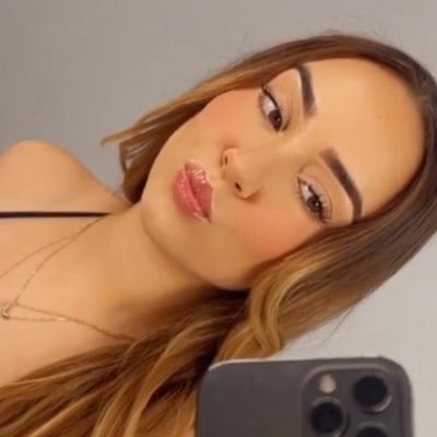 HotGirlGabb's profile picture. ~NOLA Girl~ | Growing & Glowing |