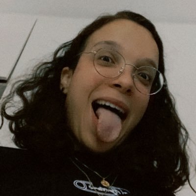 jucampos20's profile picture. filha, não tenha medo da vida 🧶
