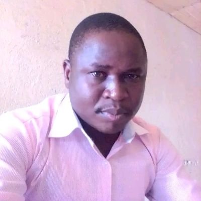 Ssalongozubaili's profile picture. Professional teacher