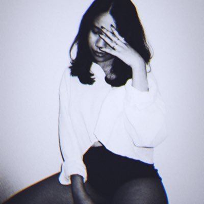 s111tis's profile picture. Oṃ Tāre Tuttāre Ture Svāhā