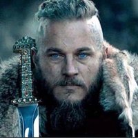 travis fimmel (@lothbrok_r15518) 's Twitter Profile