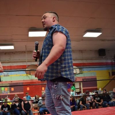 Former Coal Miner,
Current Ass Kicker.
Self Proclaimed Smartest Man Alive.
Trained at @grindhouseX.
For booking inquiries, contact CoalCountyCrusher@gmail.com