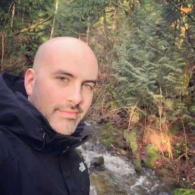 Emmanue14756440's profile picture. 