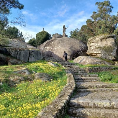 xavosvale's profile picture. 