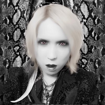 Japanese Vocalist SHIN, Rock Musician Single【EMBRACE(Japanese Version)/ENTRUST(Japanese Version)】Instagram:https://t.co/xtpQd25atV