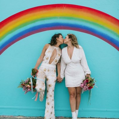 lesbian travel couple from the big apple 🏳️‍🌈🗽mgmt 💌: collab+27travels@a-listme.com