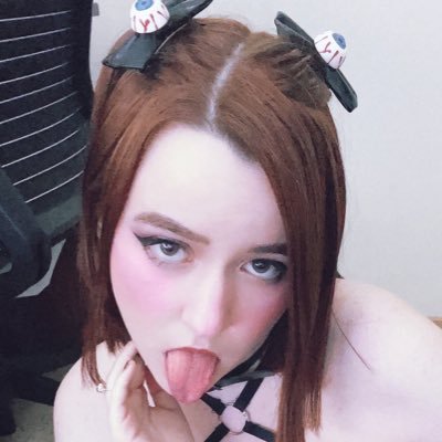 ♡ petite girl who makes cute and lewd pictures ♡ tw : psychic disorders, addictions, nudity, self-abuse, medical, blood, gore, etc ต(ˆᓀ ᴥ ᓂˆ)ต