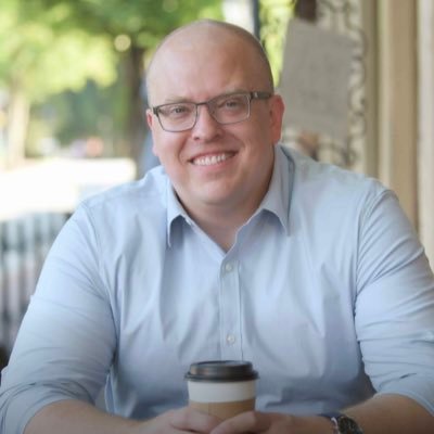 DrGExplains's profile picture. Official Account of Dr. G Explains. Psychological and Body Language Analysis