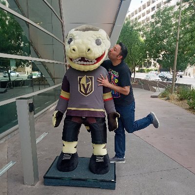 ManAllusion's profile picture. 