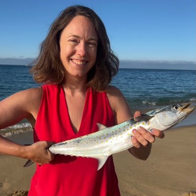 Investigative food systems journalist, teacher & author of Kings of Their Own Ocean (July 2023) | Fmr: @frontlinepbs @columbiajournMA | Tweets auto-delete.