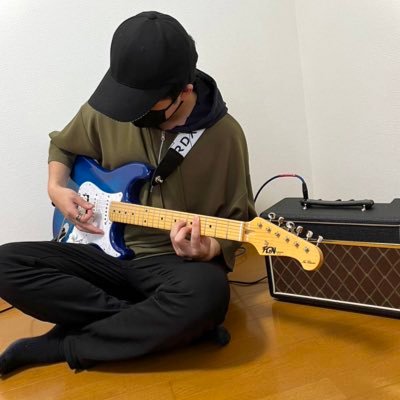 Rim_takoyakisan's profile picture. ギター🎸ドラム🥁あと歌も独学で勉強してます🎤りむと申します☺️食べる事も大好き🍙音楽関係の方フォロバします♪仲良くして下さい✨