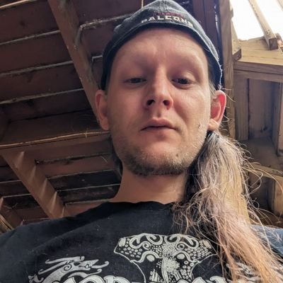 Metal, ATL sports, Green Socialist, OCD, FUncle, Vegetarian, ex-smoker, Meat Popsicle #BLM #TransRights #StopAsianHate #FreePalestine He/Him Pro-Orca account
