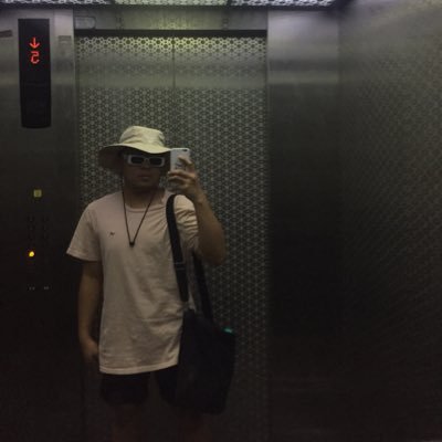 carelcarelcarel's profile picture. focus on improving, not proving ✨