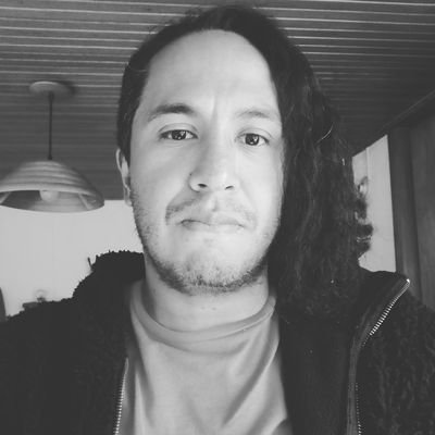 CesarLlanes4's profile picture. chef profesional empezando a reinventarse por la pandemia obviamente antiuribista