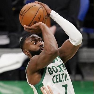 Celtics Fan from ON Canada.Larry bird is 4th all time.
Jaylen Brown favorite player all time
Jewish ✡️  Kanye please don't go Deathcon 3 on me 😭
IFB
#GoHabsGo