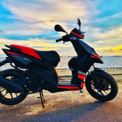 shrbonash96's profile picture. 