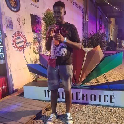 StaricomE42231's profile picture. Accredited installer @ multichoice uganda (Dstv) 
I also deal in installation of security camera's (cctv) under my company called STARICOMELECTRONICS