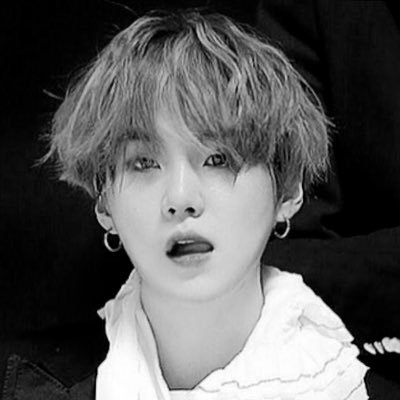dogdogrio487's profile picture. BTS💜SUGA推しでもやっぱり7人みんな好き 大人ARMY💜Twitter初心者💜40↑💜猫より犬派
