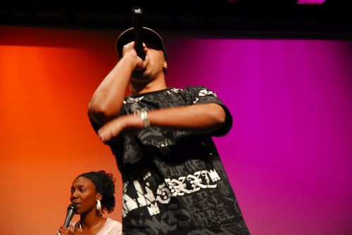 cris_altamao's profile picture. Compositor e vocalista do @GrupoAltaMao, casado com Michely (também integrante do grupo), pai de 2 filhos lindos, Filho do Altíssimo Deus!!!