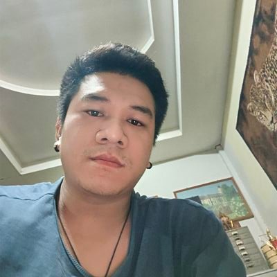 suradechsawang1's profile picture. 