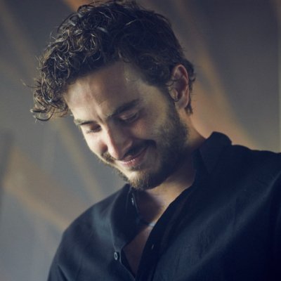 Ryan Corr Gallery | @RyanCorrGallery | @RyanCorrNews Gallery with Photoshoots, Portraits, Red Carpet, Premieres & Awards of Australian Actor @Ryan_Corr 📸🎞🇦🇺