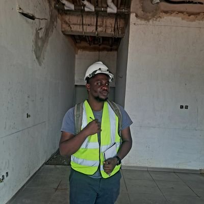Studying Civil Engineering 👷🏿‍♂️,Follower of Christ,
Autocad and Protrastructure💯 
YouTube addict😪,Part time barber💈,
Abeg I don't know what to type again.