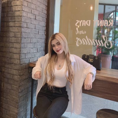 joycejoyce65734's profile picture. Independent woman