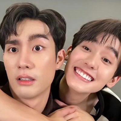 gmmbest's profile picture. 저는 옾깐잘어울려임당 @gmmbbbb 이멜인증이 안되서😭