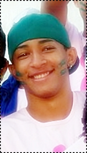 - Rico , bonito e mentiroso auheas '

http://t.co/3Fiw5Ayb73