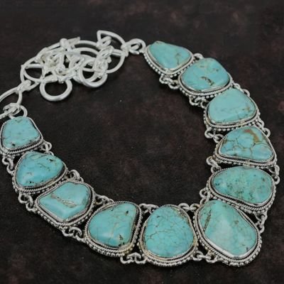 Inspiring fine traditional aesthetic Navajo jewellery Real & Rare. 
You can find it only our shop. All Navajo jewellery 925 categories. 
DM me for queries.