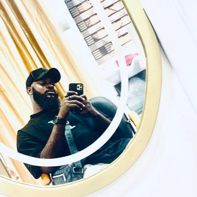 EePlanb's profile picture. Cool but Crazy 😜, God’s Fearing, Man of Ideals 💡@Arsenal die Hard Fan... love 💕 getting Exposure and #Tourism #Beards Gang