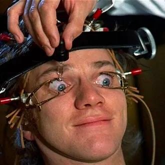 huseyinaktar's profile picture. iyiydi,hep iyi. Az geek çok geyik erbabı,sarkastik ama tanısan seversin,sevmeyen kaybetmiştir.