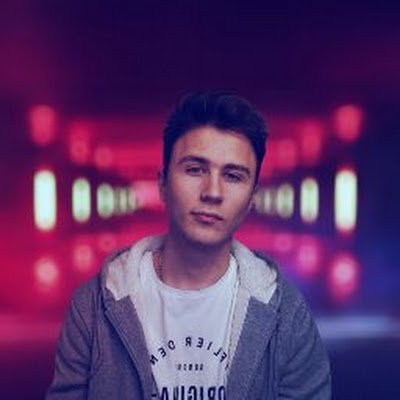 andriy_fyd's profile picture. 