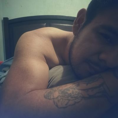 Karlito95324428's profile picture. Ínter activo, Tlahuac no muerdo al menos que tu me lo pidas jejeje