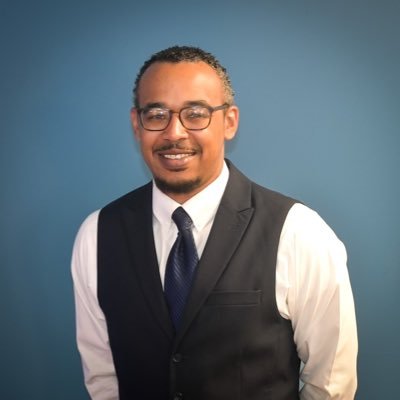 former head college coach looking to help young people reach their dreams and potential, father, husband, believer in God!