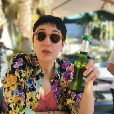 ZenZyAZonzo's profile picture. Strategist del Social Caos - Accompagno storie di impresa e innovazione sociale. A volte divago tra serie tv, cinema, natura, Sud. 📍Taranto #SMM