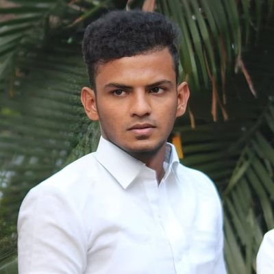 Dhxrshan's profile picture. நாம் தமிழர் கட்சி🇰🇬
அநீதி கண்டு நீ கோபப்பட்டால்!
நீயும் என் தோழனே❤️