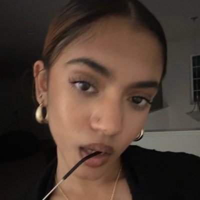 jarjar_b1nks's profile picture. dear diary, me and yo momma