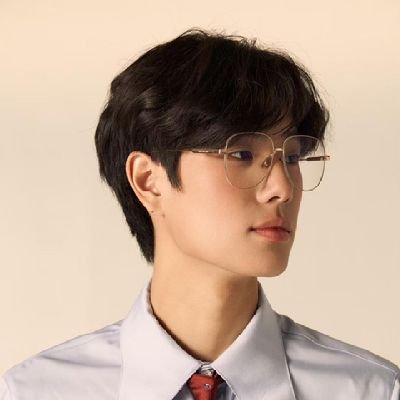 narawinfanclub's profile picture. Phuwin is my Cute Little Baby🐥 and Pond is my Giant baby🦁
Collecting PondPhuwin moments to look at, when I'm 90❤️
Support ~♡ @phuwintang @ppnaravit