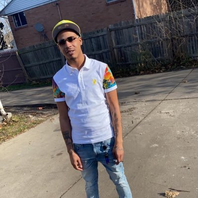 If you had my hands you a cut yours off 🤲🏼 #ReallyLivinIt 💪🏽
