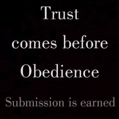 DOMINATRIX AND FETISH AUTUER Modern classic/Nurturing sadist… Dm me on Signal app; +15737132219