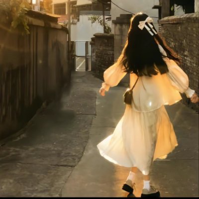 norain_25's profile picture. When one loves one's art no service seems too hard