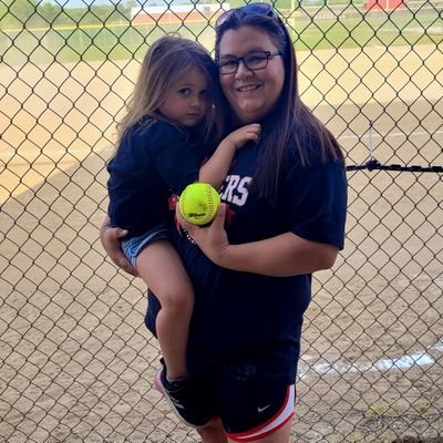 Momma to Harper 💜
Asst. Softball Coach 🥎