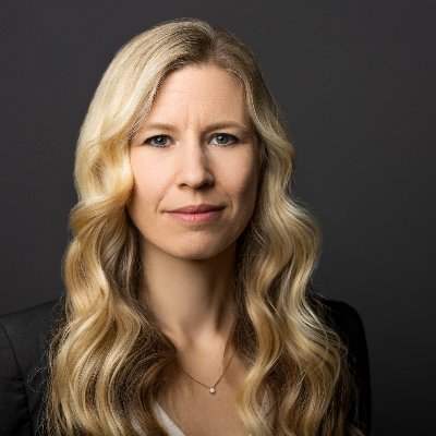 Award Winning Learning Designer | Inspiring Speaker | Dynamic Leader