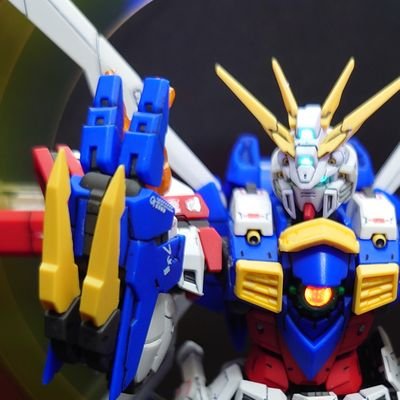 ガンプラ専用アカウントです！
主にガンプラ作ってますが他のプラモもツイートするかもです！
家の立地事情でダクト＆エアブラシ導入が出来ないので基本的にスミ入れ、つや消し等のみですがよろしくお願い致します！
完成品をインスタでまとめてます。リンク↓