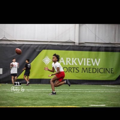 ‘29|5’1|RB-WR| demetriouslinder036@gmail.com student athlete 📚🏈 went to @throwitdeep. train with @tractionnap💤🏈.          7grader📚