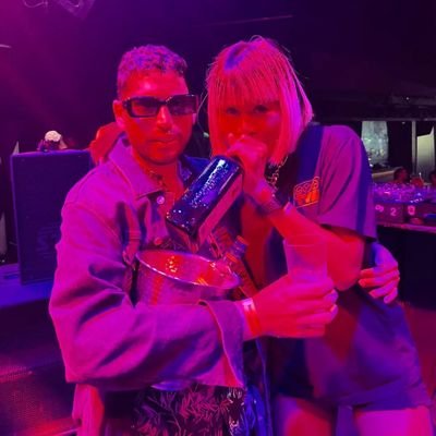 jc6820767's profile picture. Si Hay Plata 💸 Hay Amor! 😻🙌
RRPP ELECTRÓNICA 🧸 👑👽🎟️🇺🇾
369🚥🚦
EL Sufrimiento Cambia la Psicología de las Personas!!!👽🪙🎟️